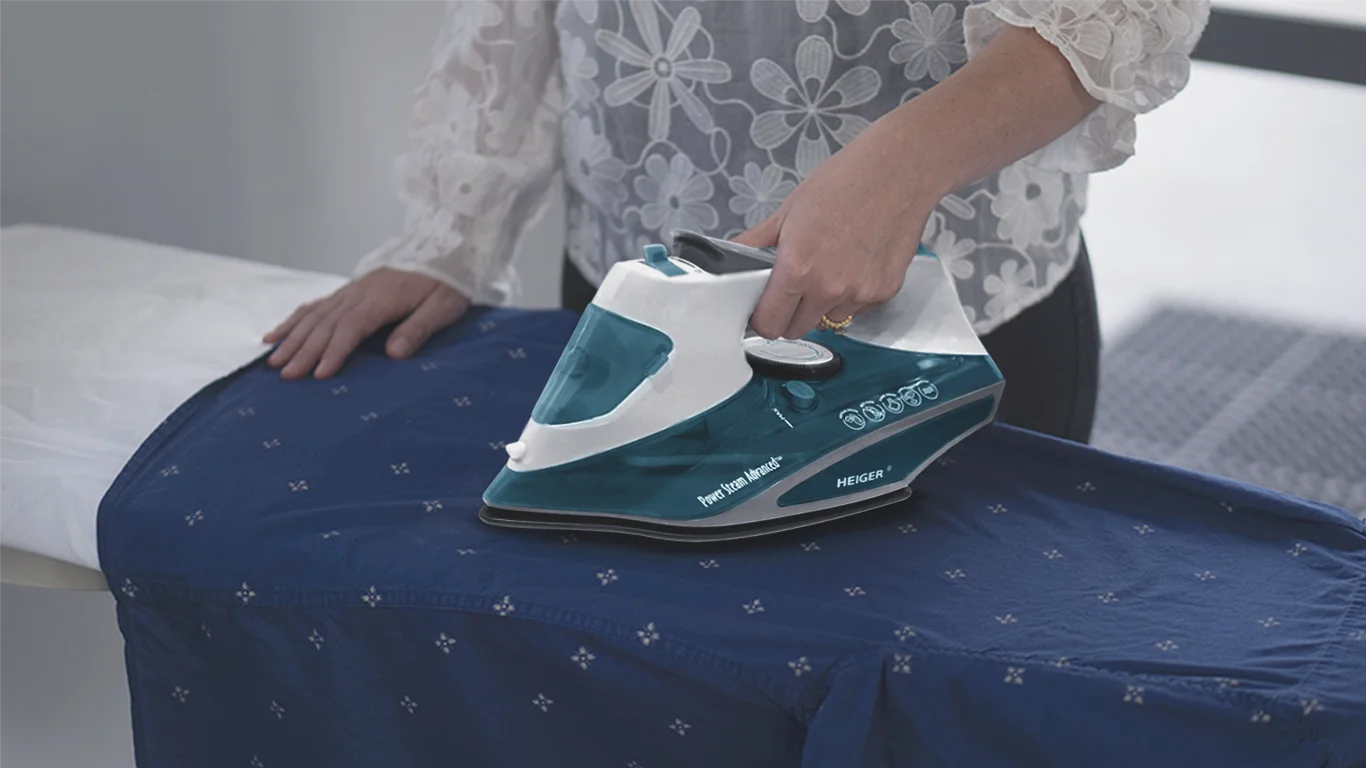 heiger steam iron by idea